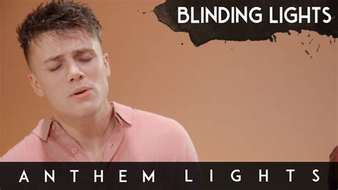  Blinding Lights: Un hymne synthétique à l'amour nocturne et aux rues scintillantes